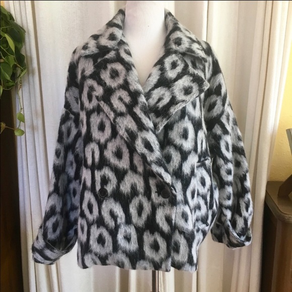 IRO Kessy Wool Coat Black and White Animal Print - Picture 2 of 5